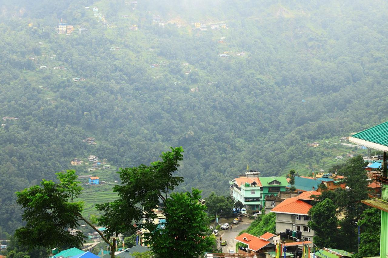 The Cms Group-Hotel Iinorri Gangtok Bagian luar foto